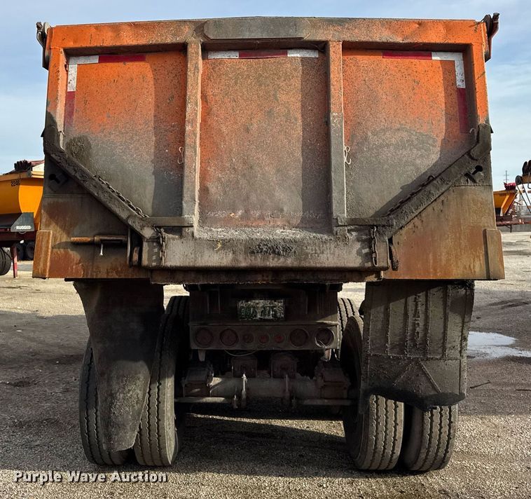 image for item DU3395 1989 Palmer  end dump trailer