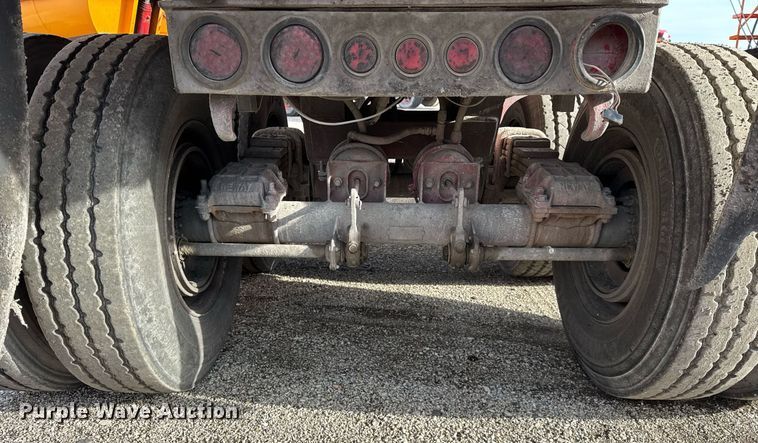 image for item DU3395 1989 Palmer  end dump trailer