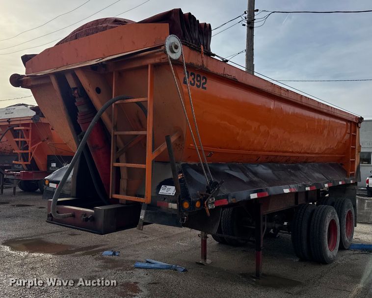 image for item DU3396 1990 Palmer  end dump trailer