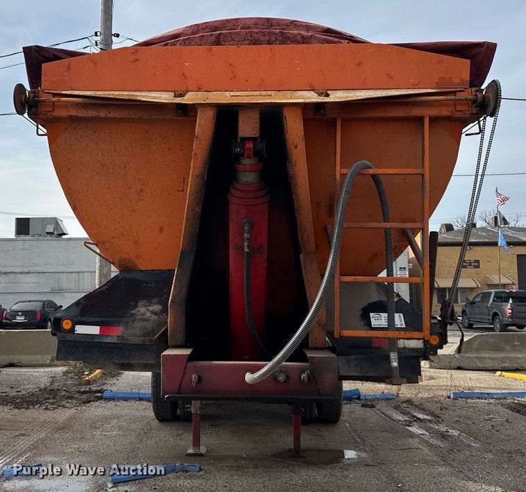 image for item DU3396 1990 Palmer  end dump trailer