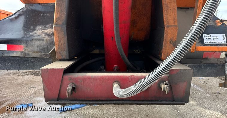 image for item DU3396 1990 Palmer  end dump trailer