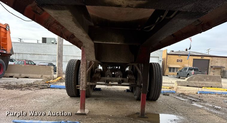 image for item DU3396 1990 Palmer  end dump trailer