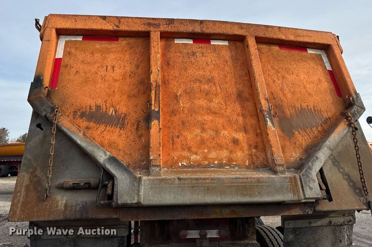 image for item DU3396 1990 Palmer  end dump trailer