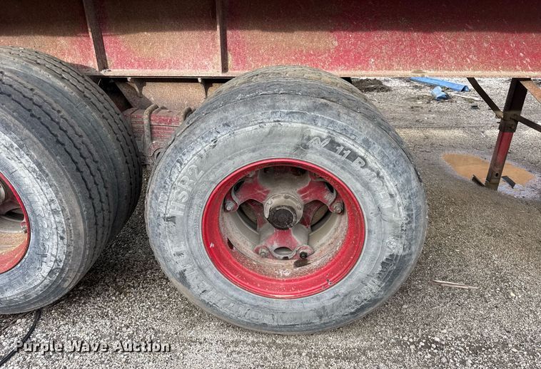 image for item DU3396 1990 Palmer  end dump trailer