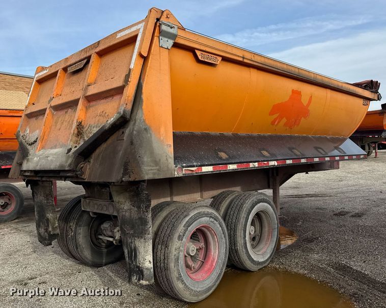 image for item DU3397 1989 Palmer  end dump trailer