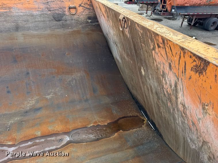 image for item DU3397 1989 Palmer  end dump trailer