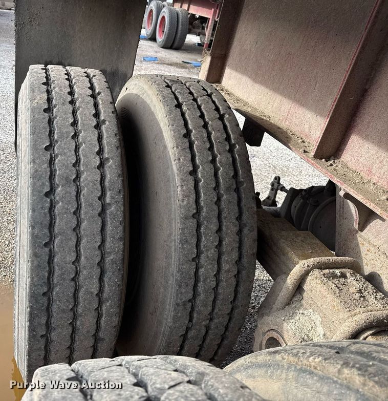 image for item DU3397 1989 Palmer  end dump trailer