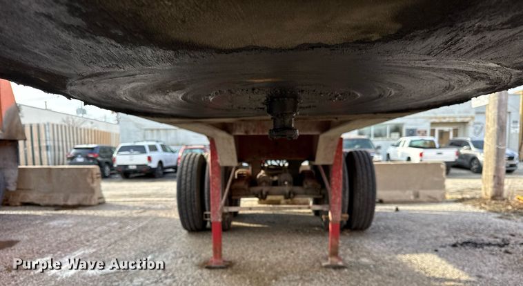 image for item DU3398 1989 Palmer  end dump trailer