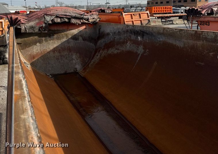 image for item DU3398 1989 Palmer  end dump trailer