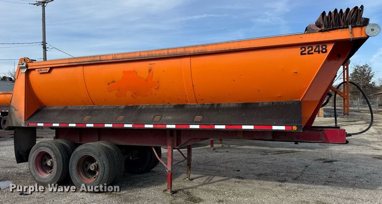 image for item DU3401 1989 Palmer end dump trailer