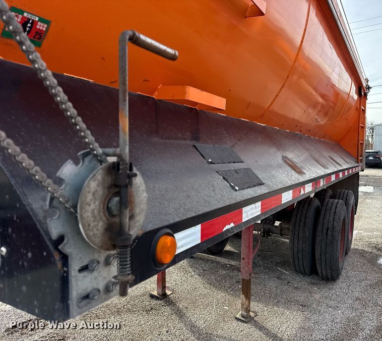 image for item DU3401 1989 Palmer end dump trailer