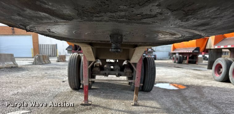 image for item DU3401 1989 Palmer end dump trailer
