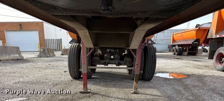 image for item DU3401 1989 Palmer end dump trailer