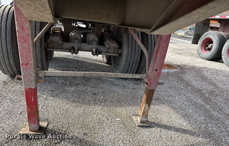 image for item DU3401 1989 Palmer end dump trailer