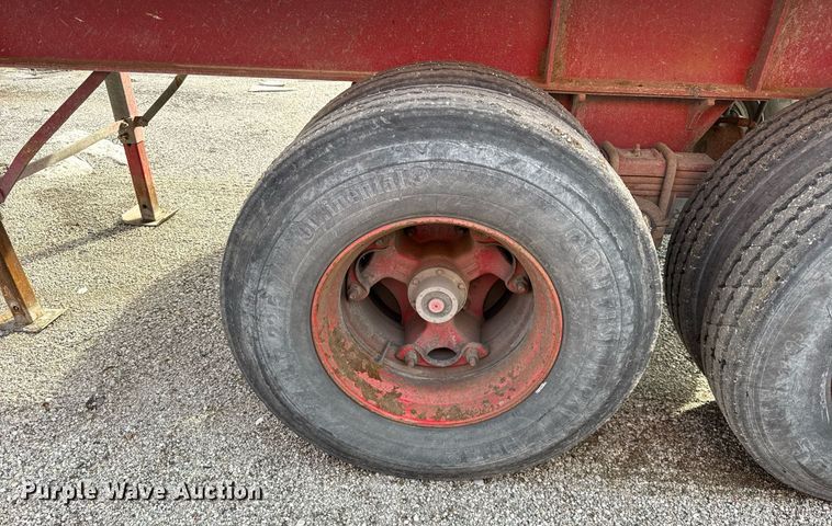 image for item DU3401 1989 Palmer end dump trailer