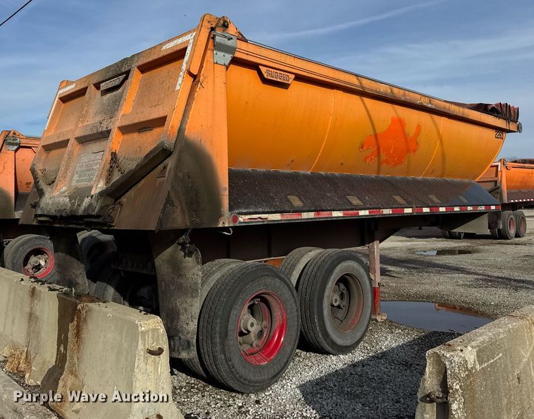 image for item DU3402 1989 Palmer  end dump trailer