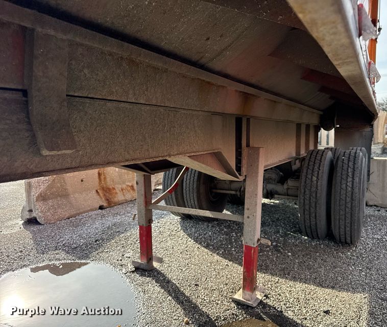 image for item DU3402 1989 Palmer  end dump trailer