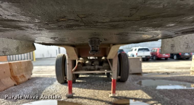 image for item DU3402 1989 Palmer  end dump trailer