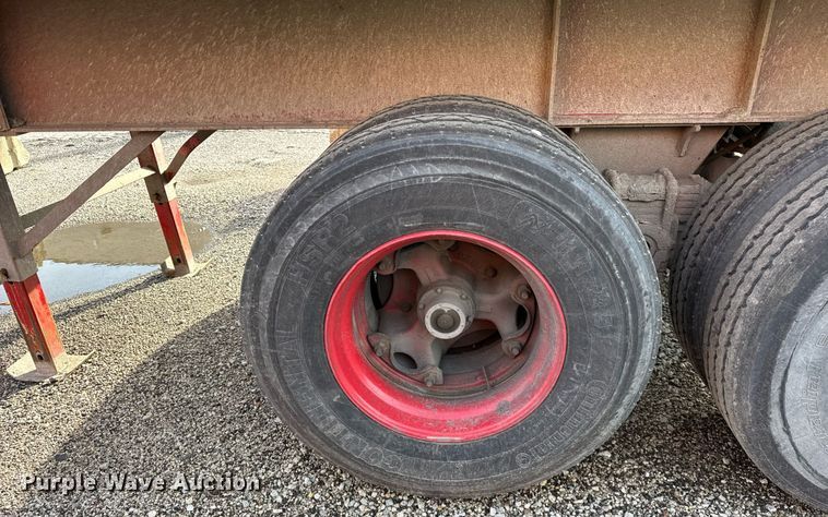 image for item DU3402 1989 Palmer  end dump trailer