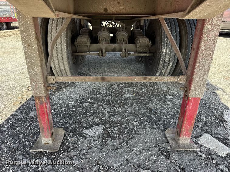 image for item DU3404 1989 Palmer end dump trailer