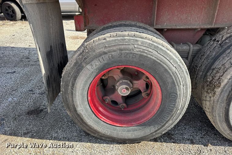 image for item DU3404 1989 Palmer end dump trailer