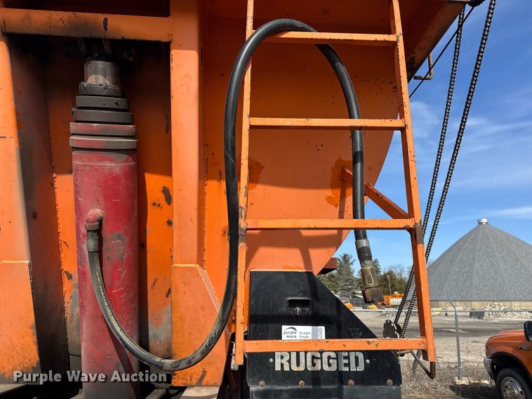 image for item DU3405 1989 Palmer end dump trailer