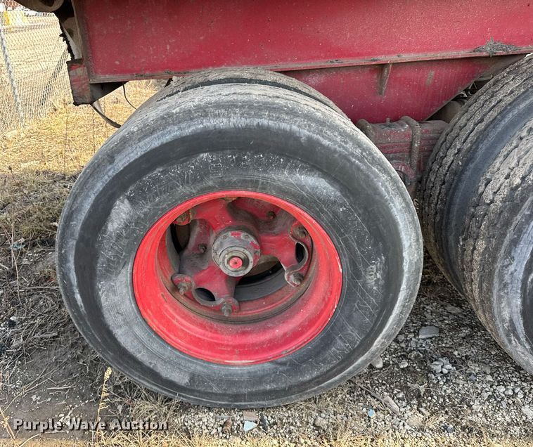 image for item DU3405 1989 Palmer end dump trailer