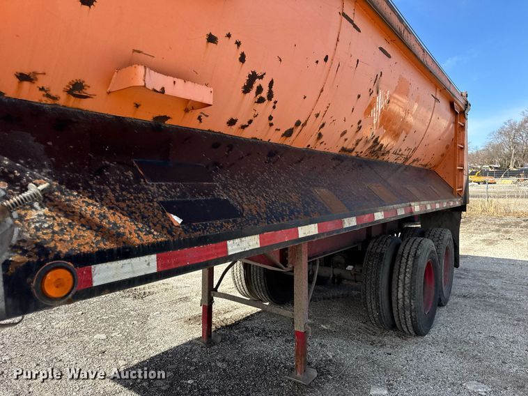image for item DU3407 1989 Palmer end dump trailer