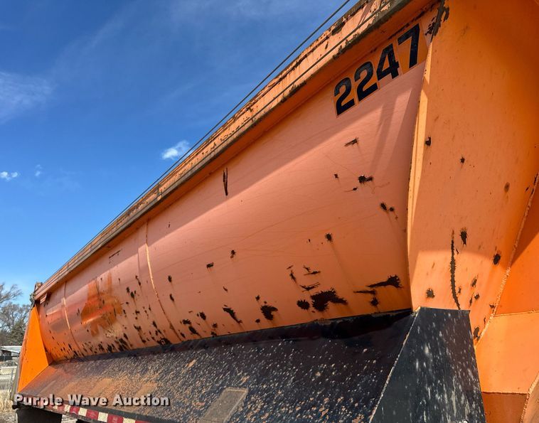 image for item DU3407 1989 Palmer end dump trailer