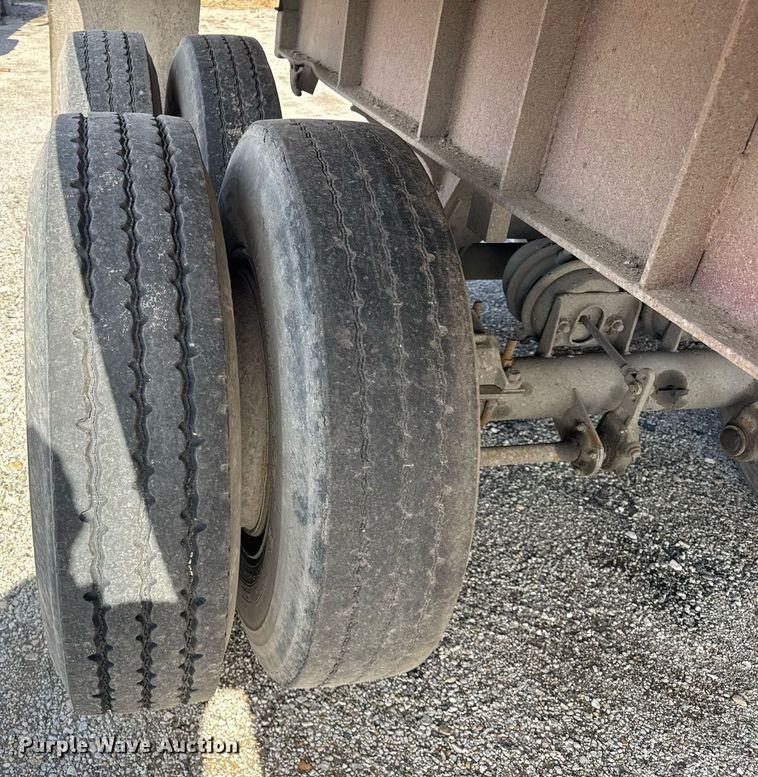 image for item DU3408 1989 Palmer  end dump trailer