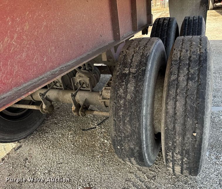 image for item DU3409 1989 Palmer end dump trailer