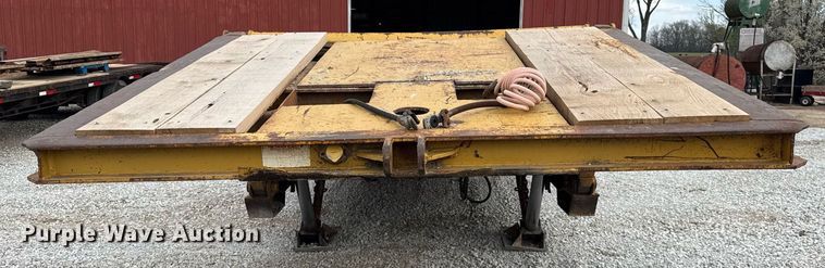 image for item DU3442 1978 Load King 353LFP lowboy equipment trailer