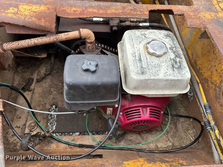 image for item DU3442 1978 Load King 353LFP lowboy equipment trailer