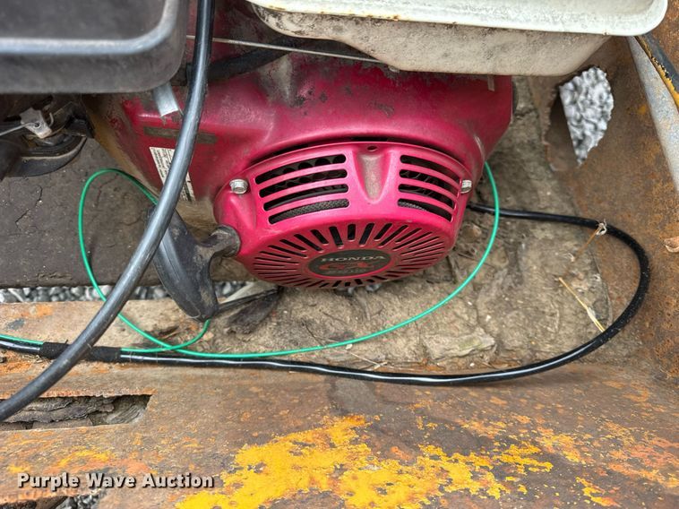 image for item DU3442 1978 Load King 353LFP lowboy equipment trailer