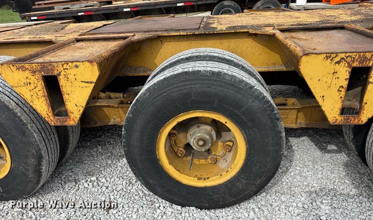 image for item DU3442 1978 Load King 353LFP lowboy equipment trailer