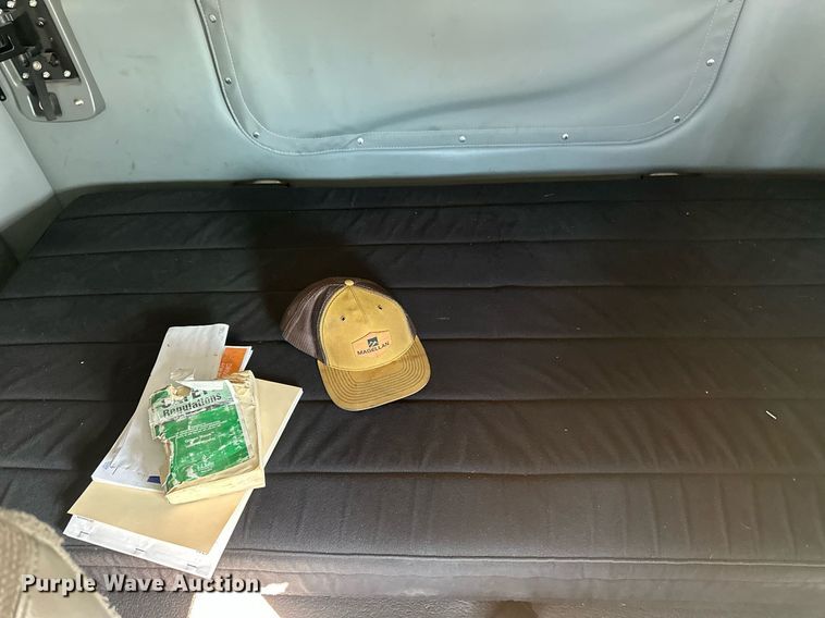 image for item DV0567 2016 Kenworth  T880 semi truck