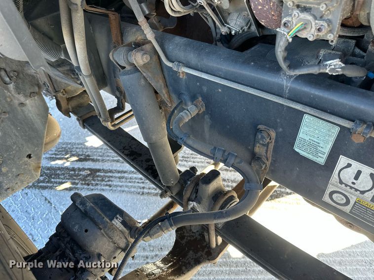 image for item DV0567 2016 Kenworth  T880 semi truck