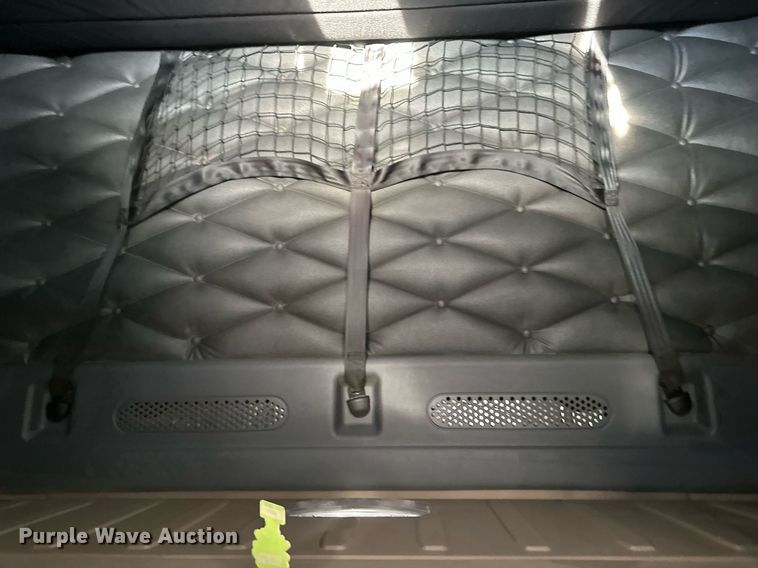 image for item DV0605 2015 Freightliner  Cascadia 125 semi truck