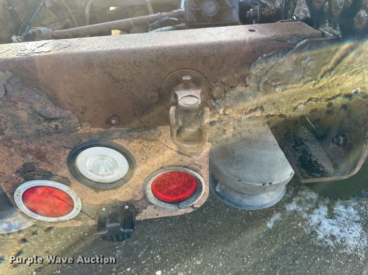 image for item DV0606 2015 Freightliner  Cascadia 125 semi truck