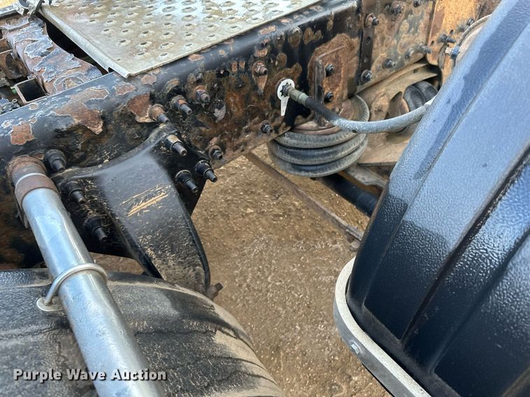 image for item DV0606 2015 Freightliner  Cascadia 125 semi truck