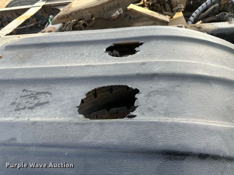 image for item DV0607 2015 Freightliner Cascadia 125 semi truck