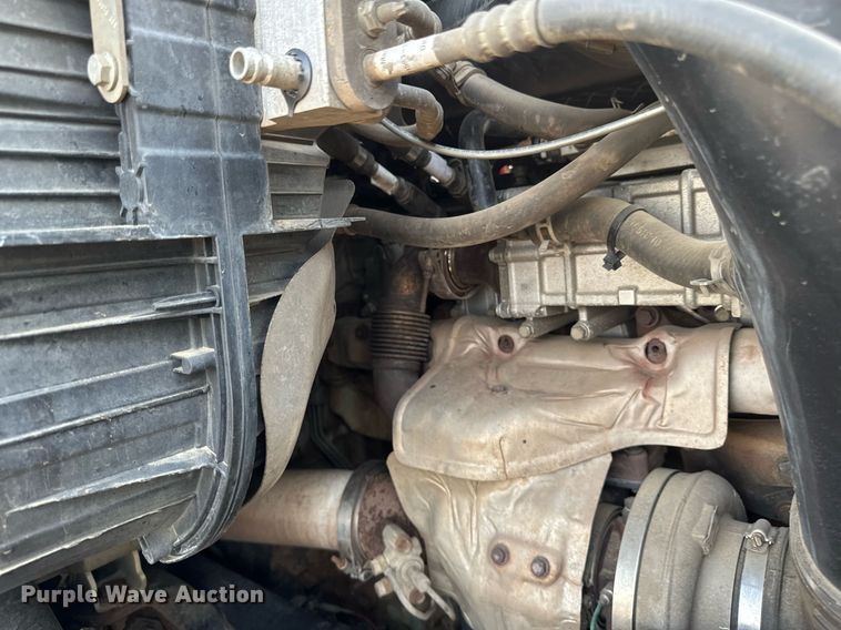 image for item DV0607 2015 Freightliner Cascadia 125 semi truck