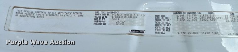 image for item DV0607 2015 Freightliner Cascadia 125 semi truck