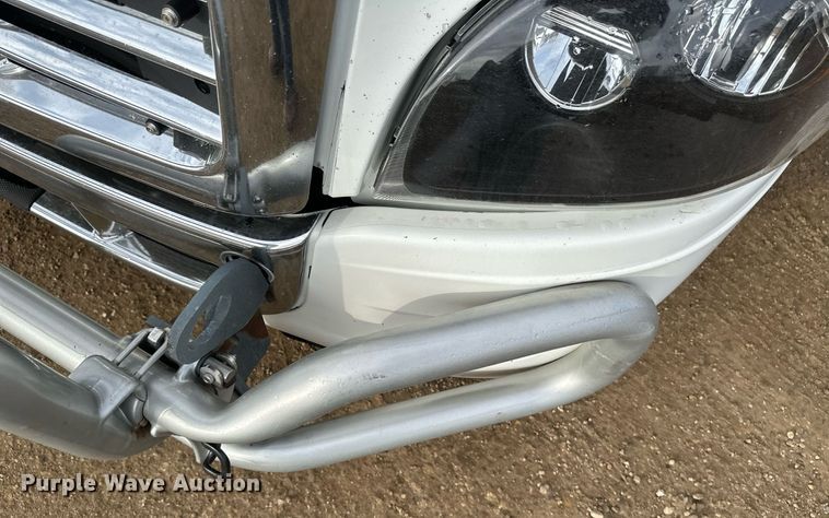 image for item DV0609 2015 Freightliner Cascadia 125 semi truck