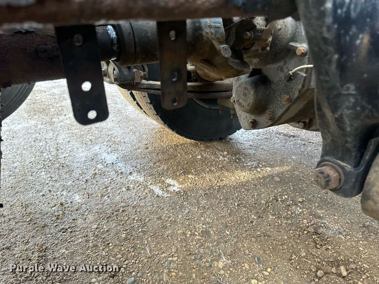 image for item DV0609 2015 Freightliner Cascadia 125 semi truck