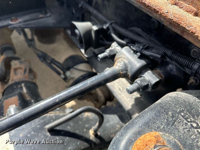 image for item DV0732 2018 Peterbilt 579 semi truck