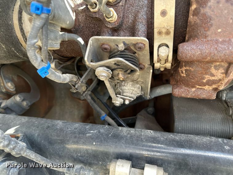 image for item DV0732 2018 Peterbilt 579 semi truck