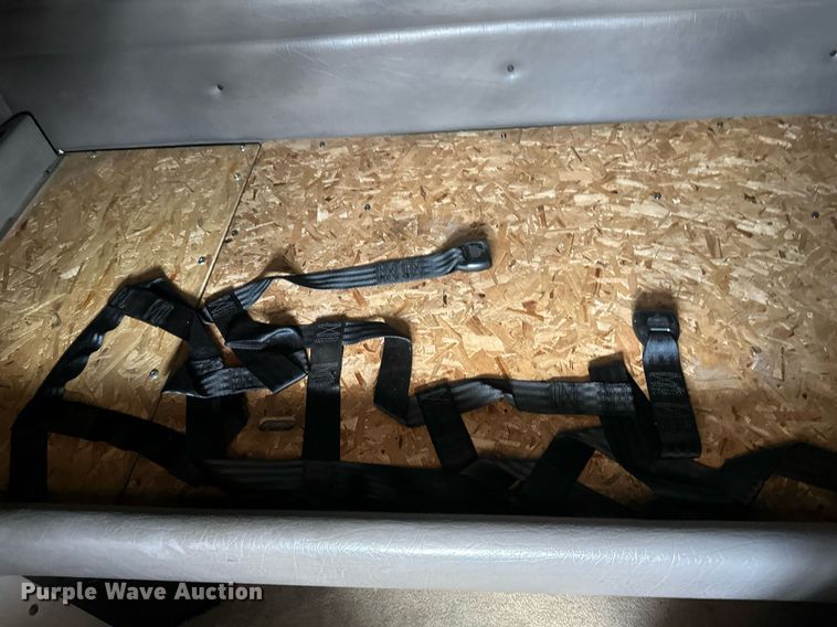 image for item DV0733 2007 Peterbilt  386 semi truck