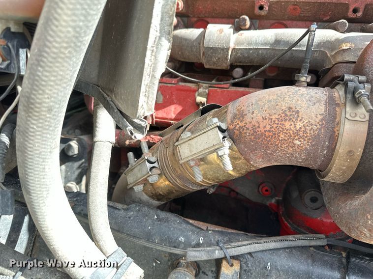 image for item DV0733 2007 Peterbilt  386 semi truck