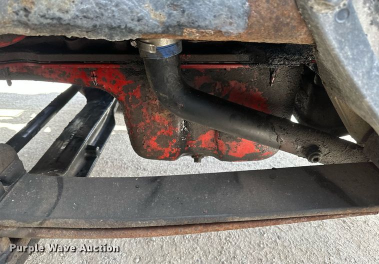 image for item DV0733 2007 Peterbilt  386 semi truck